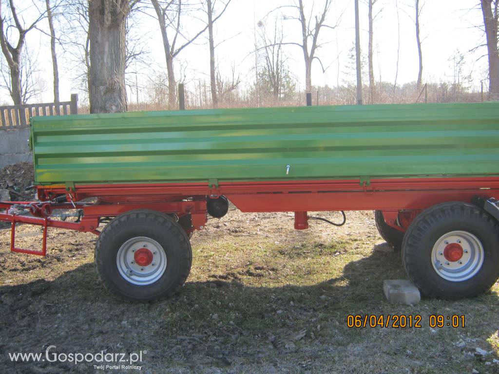 Przyczepa rolnicza T-653/2