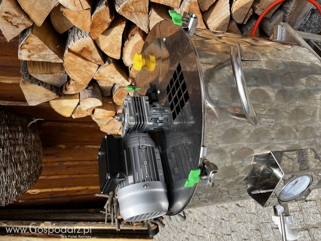 Gar z mieszadłem automatycznym 35-300L 3