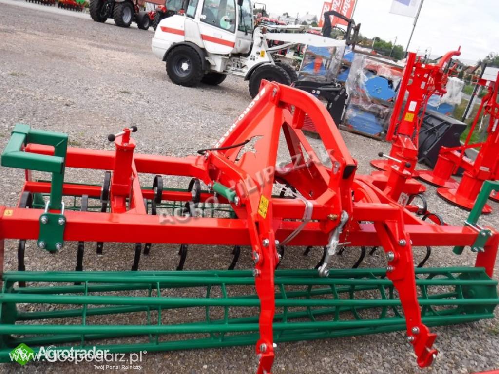 Agregat uprawowo-siewny 3,0 m Agro-Masz Nowy Uprawówka 8