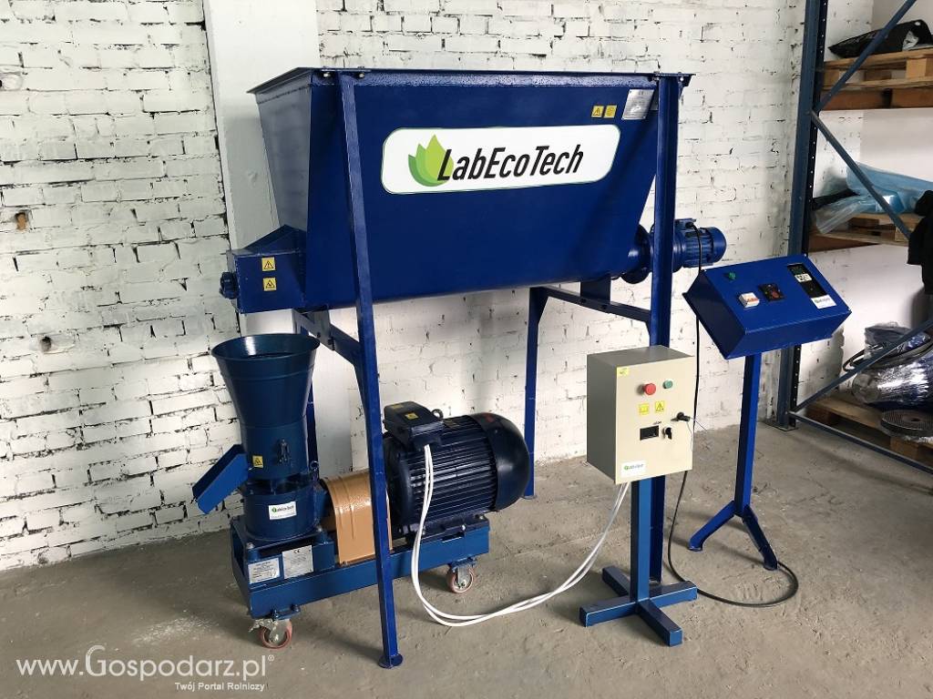 Peleciarka/ Mini-linia do pelletu Ultra Combi 200/ 13-17 kW