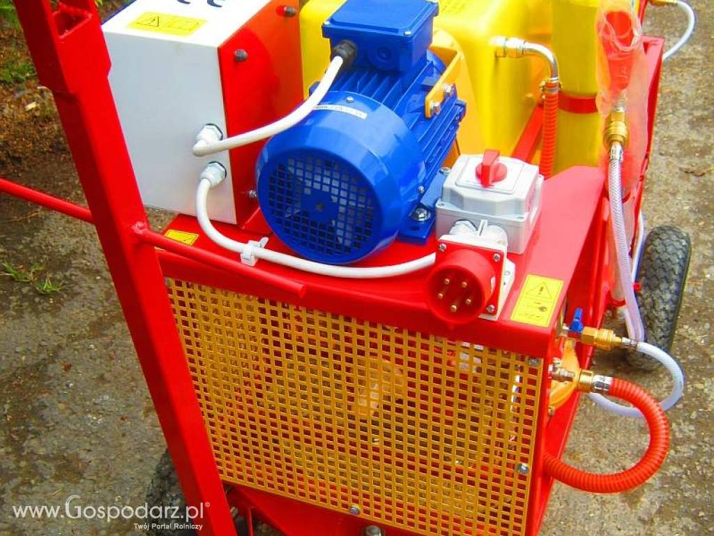 OPRYSKIWACZ ELEKTRYCZNY WóZKOWY MODEL POLEXIM80E: pojemność zbiornika 80 l, 14-22l/min,silnik 3kW 4