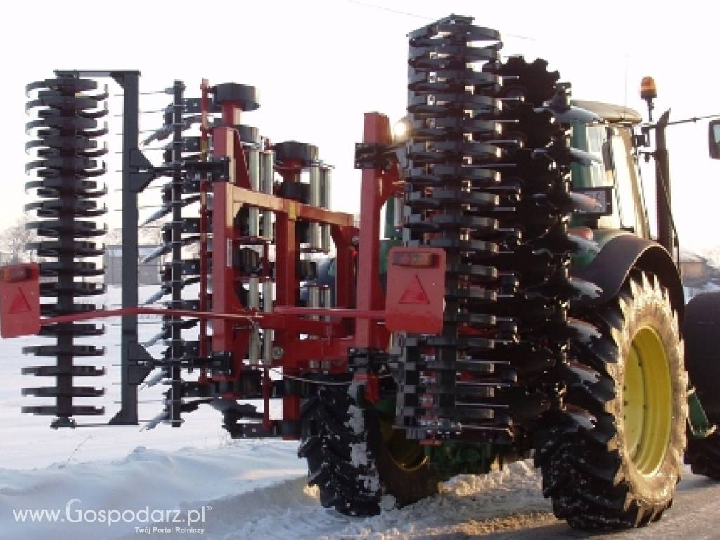 Uprawowe kompaktowe brony talerzowe zawieszane KBT Plus NOVA