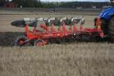 Pług obracalny zawieszany  RW7 (vario)