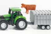 Ciagnik Agrotron 265 z przyczepą do przewozu bydła  1:87  (zabawka, model)