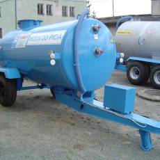 Przyczepa ciągnikowa do przewozu wody pitnej  typ T507/5 - pojemność 4000 litrów