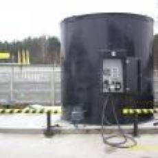 Zbiornik z dystrybutorem oraz Systemem monitoringu dozowania płynów