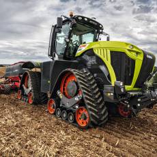 Ciągnik CLAAS XERION 5000 - 4200 Agroland