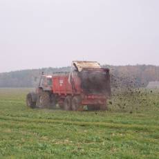 Rozrzutnik do obornika i wapna EV 2000 130-50 BG 10 TON