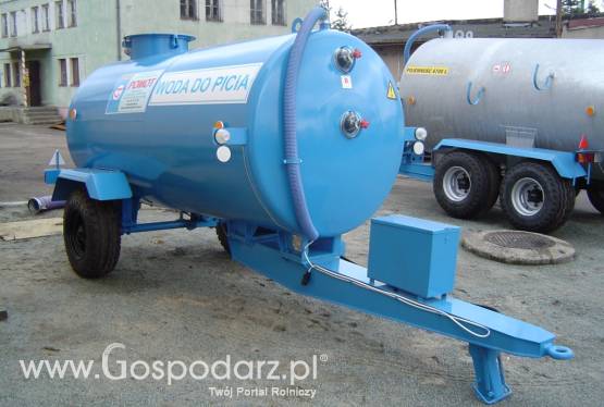 Przyczepa ciągnikowa do przewozu wody pitnej  typ T507/5 - pojemność 4000 litrów