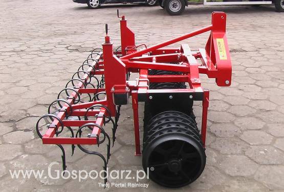 Wały uprawowy UNIWERSAL