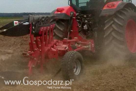 Pług obrotowy 5-skibowy (4+1) z zabezpieczeniem non-stop hydraulicznym U061/1