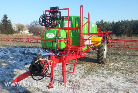 Opryskiwacze rolnicze 4000 ASH BH