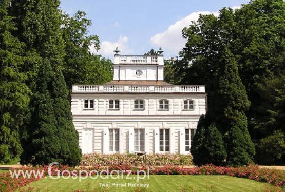 Przekazanie zabytkowego dworu