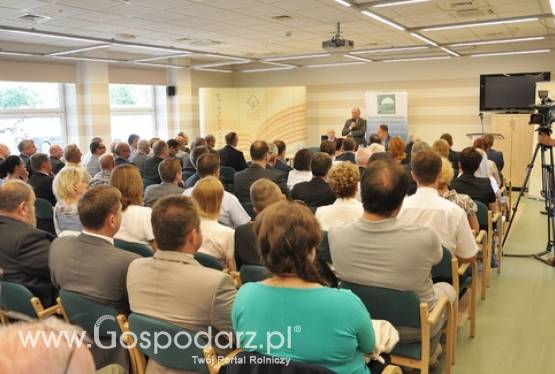 M. Sawicki: Pieniędzy na pomoc rolnikom poszkodowanym przez suszę szukamy wszędzie