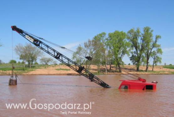 Poszkodowani przez powódź rolnicy z Mazowsza nadal nie otrzymali pieniędzy