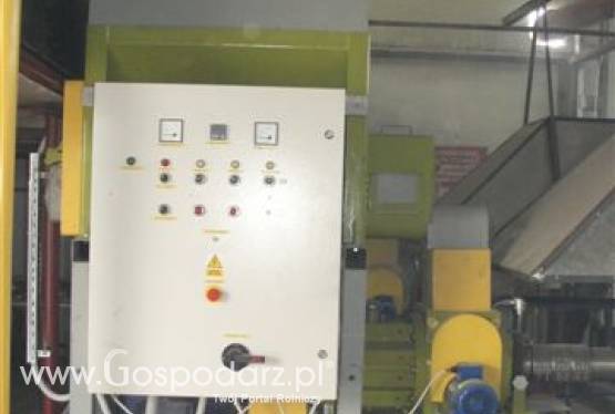 Brykieciarki ślimakowe typu PINIKAY - brykiet  ołówek