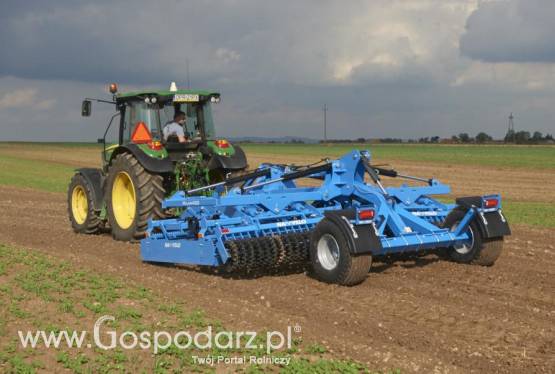 Agregat uprawowy kompaktor Milan