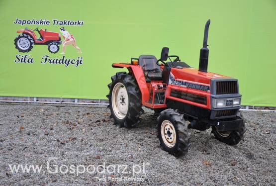 Traktorek Yanmar F22D 4x4