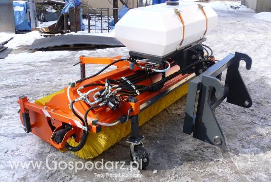 ZAMIATARKA,ODŚNIEŻARKA JCB Manitou