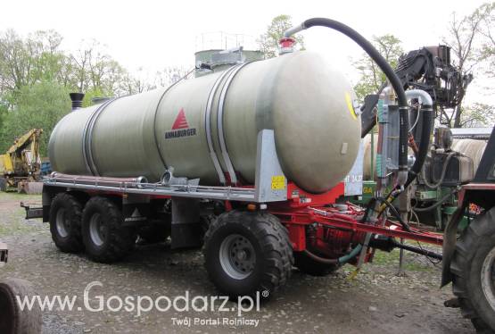 Wóz asenizacyjny transportowy /.28/.27