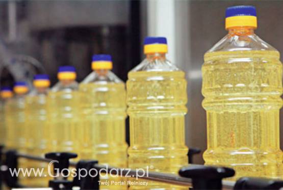 Ukraina.Olej rzepakowy 2,2 zl/litr + biomasa,tluszcze roslinne.Oferujemy w znacznych ilosciach 36tys.ton/rocznie nierafinowany,zimnotloczony olej z rzepaku CDRO 254ppm fosforu.Wysoka temperatura dymienia,odporny na jelczenie, naturalny z wyselekcjowanych