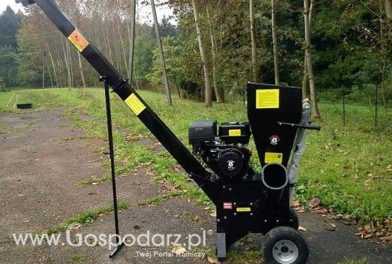 Rębak RTB13 wersja Termit 2 z długim wyrzutnikiem zrębki