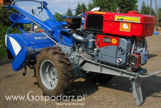 Ciągnik jednoosiowy glebogryzarka w zestawie o mocy 24KM silnik Diesla