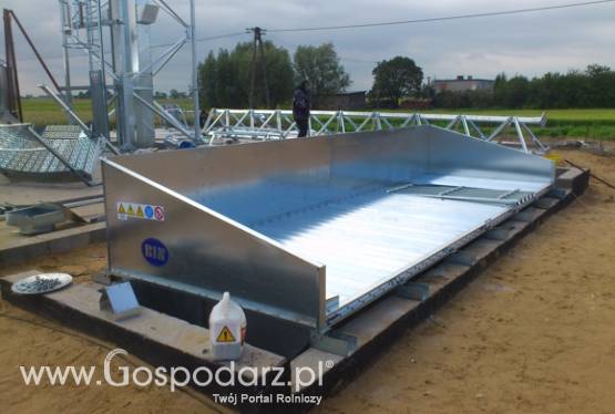 Kosz przyjęciowy typu PS220-KPA