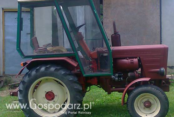Sprzedam ciągnik Władimirec T25 po remoncie, z czeską kabiną + maszyny