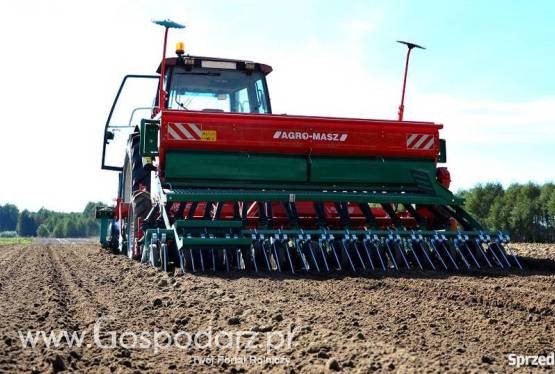 Siewnik zbożowy rzędowy Agromasz SR300
