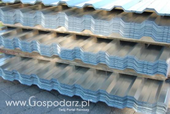 Blachy trapezowe T.7 / T.14 / T.18 na budynki gospodarcze.