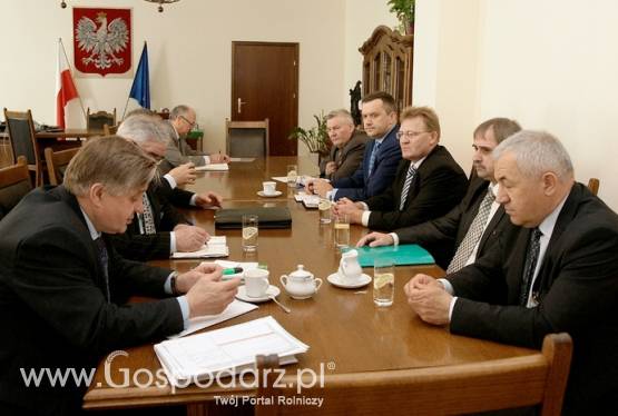 Przedstawiciele NSZZ RI Solidarność w MRiRW