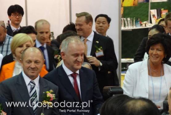 Wielkie otwarcie Targów Food & Hotel w Seulu 2012