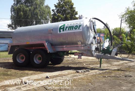 Wóz Asenizacyjny ARMOR AXR 19