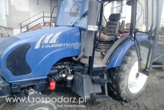 Ciągnik rolniczy Farmtrac 535