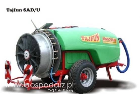 Opryskiwacz sadowniczy przyczepiany TAJFUN SAD/U