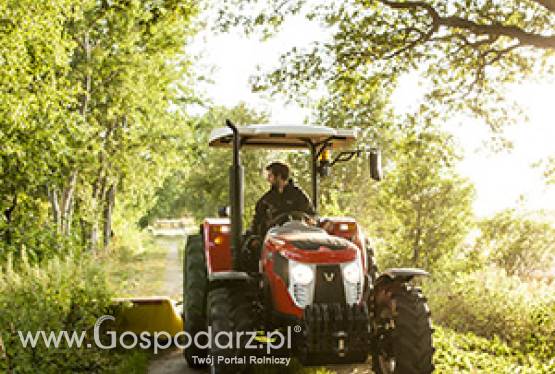 Traktory komunalne Valtra