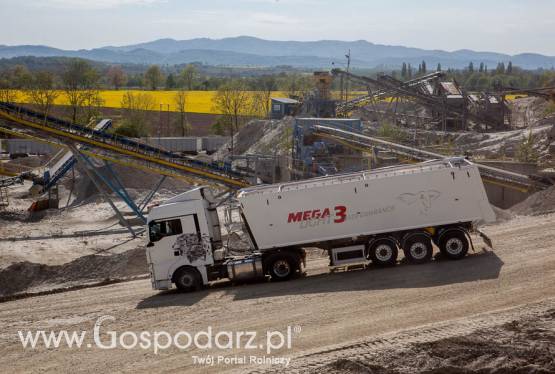 Naczepa MEGA LIGHT 3