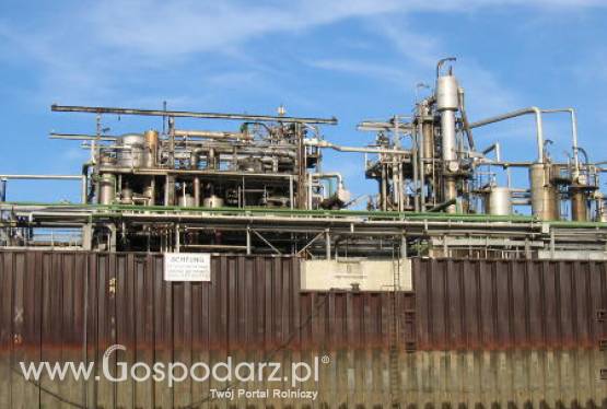 Aktualna sytuacja w Libii wpłynęła na spadek cen ropy