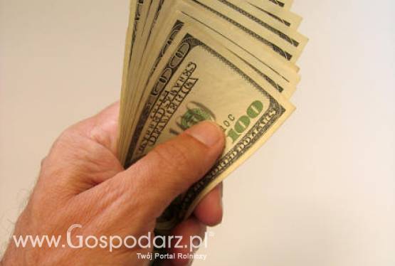 12,28 miliarda zł trafiło do rolników w ramach dopłat bezpośrednich za 2010 rok