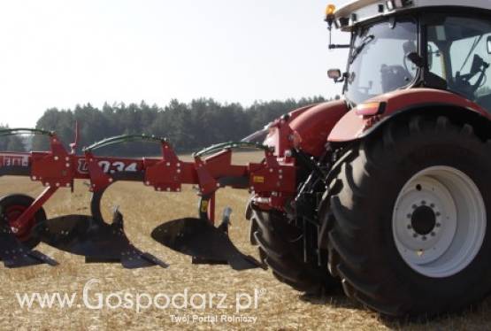 Pług zagonowy zawieszany z zabezpieczeniem resorowym U034