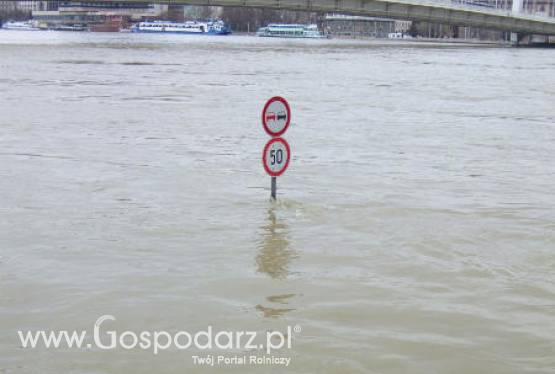 Trwa kolejny nabór wniosków o wsparcie na odbudowę gospodarstw zniszczonych przez powodzie