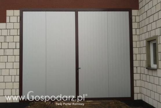 Drzwi inwentarskie z płyty warstwowej do hal, obór , magazynów itp.