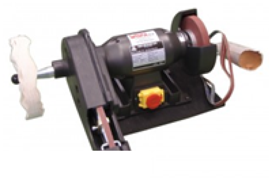 Szlifierka z pokrywą WG1750