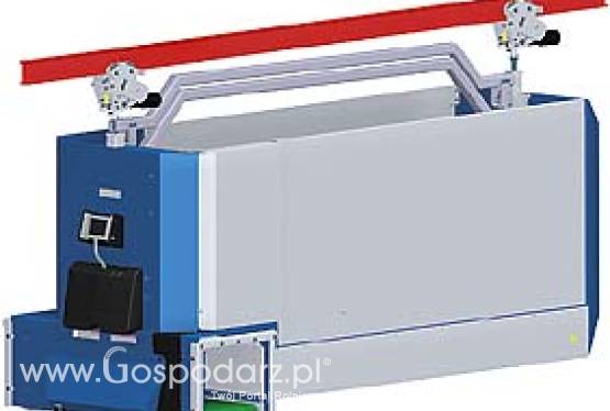 Robot do obór wolnostanowiskowych