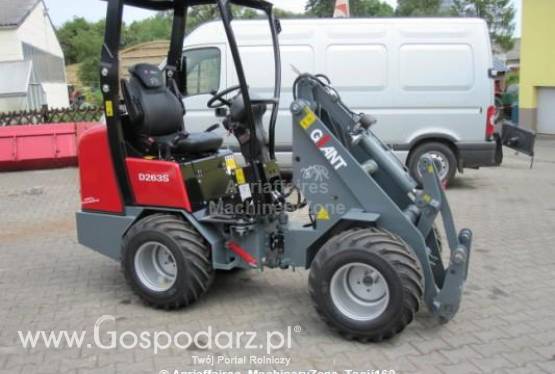 Ładowarka kołowa GiANT D263S