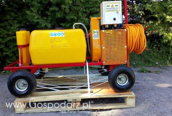 Cichy bezemisyjny opryskiwacz elektryczny/myjka 400V model POLEXIM100E-400V, pojemność zbiornika 100l, 14-22l/min, silnik 2,2,kW