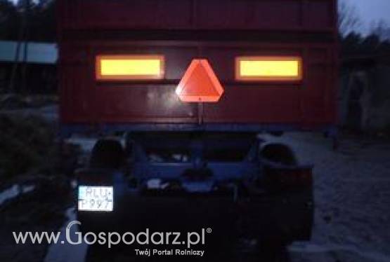 Ciągnik rolniczy zetor, przyczepy rolnicze