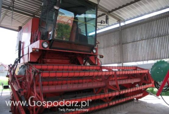 BIZON Z-056 KOMBAJN ZBOŻOWY
