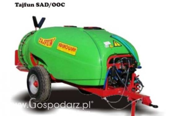 Opryskiwacz sadowniczy przyczepiany TAJFUN/SAD/OOC
